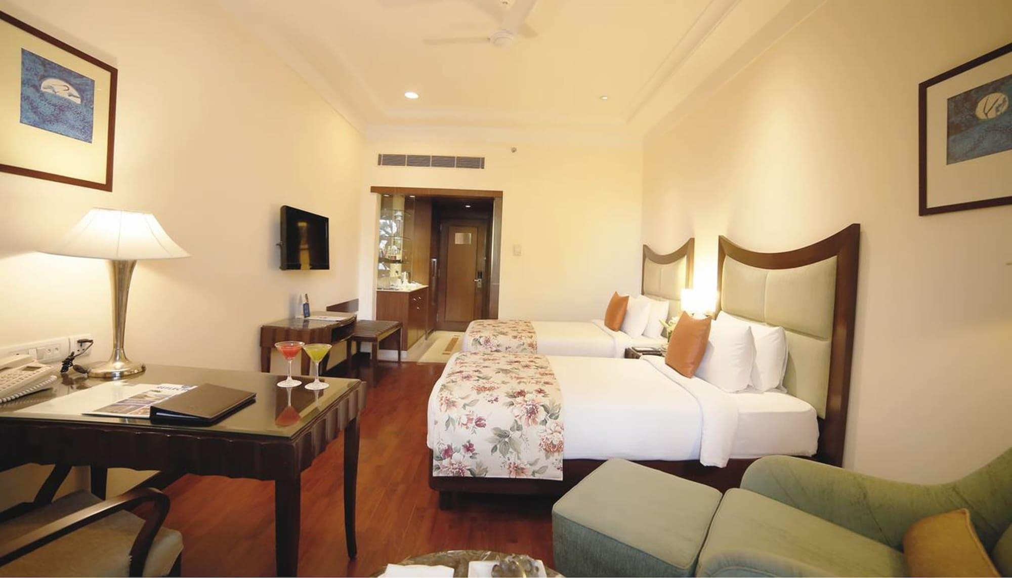 Muse Sarovar Portico Nehru Place Nueva Delhi Exterior foto
