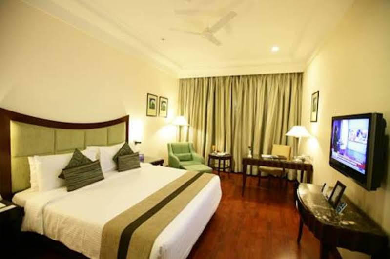 Muse Sarovar Portico Nehru Place Nueva Delhi Exterior foto