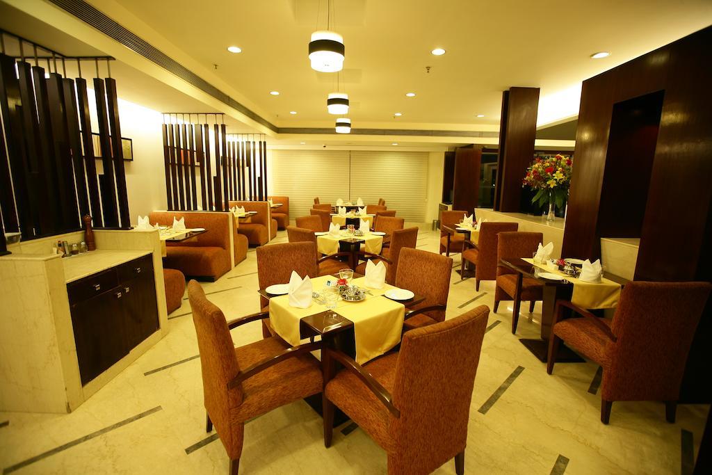Muse Sarovar Portico Nehru Place Nueva Delhi Exterior foto